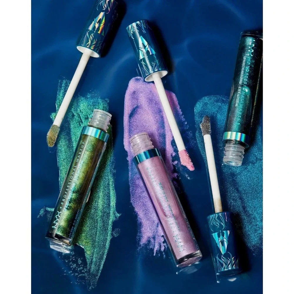 Glow like Pandora with Avatar Bioluminescent Lip Gloss in Illuminate‎ Blue